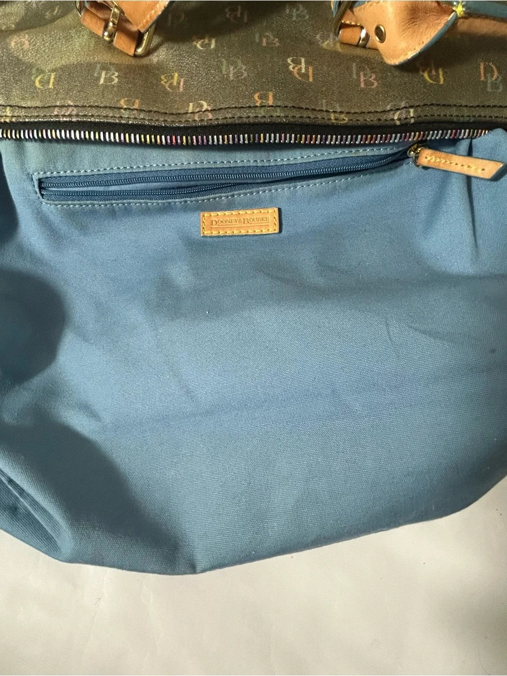 Dooney & Bourke ** this